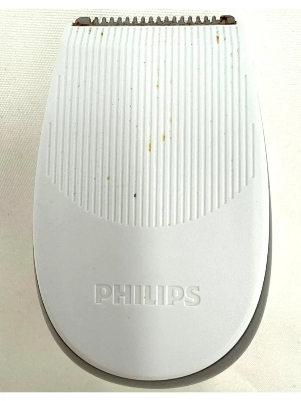 Philips Norelco Series 7000 Electric Shaver S7371 With Trimmer & Charger